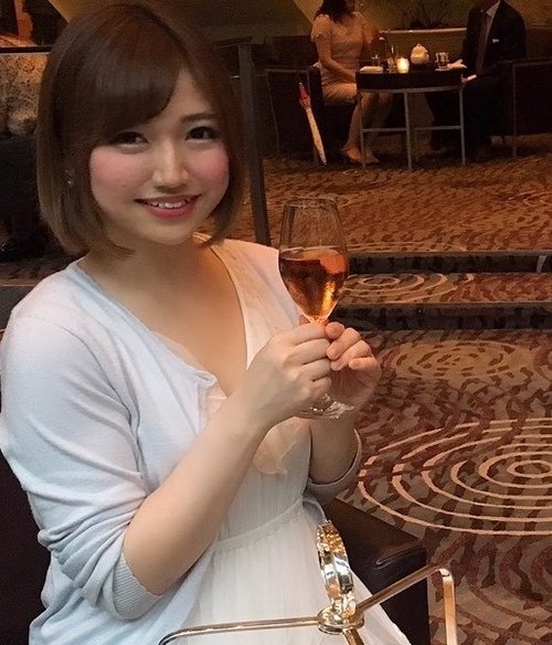 Elegantes Model Nana-Chan: Ungeschnittener Roh-Sex im privaten Shooting