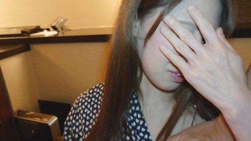 人妻外遇政客性伴侶，偷情中出，無碼私拍