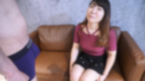 清純銀行職員Risa-Chan吞精兩次，4K高清無碼