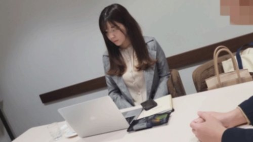 前公務員美女被催債口爆內射，巨乳美腿POV