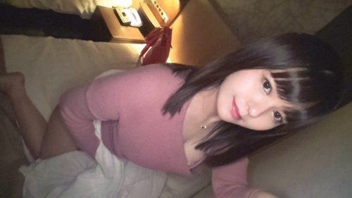 初次拍摄：有男友OL体验出演，I罩杯巨乳疯狂高潮！