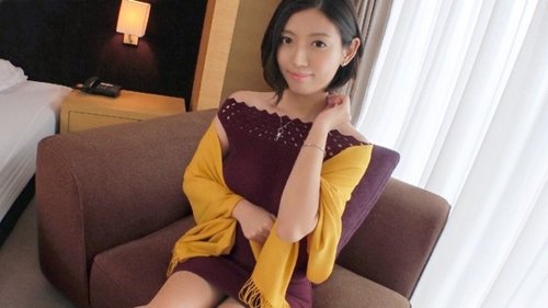 素人巨乳美女第一次拍片：高挑性感，真实口述 AV 试镜